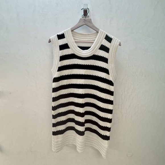 Commense || Wear Your Stripes Knit Sleeveless Tunic Dress XS - Picture 2 of 11